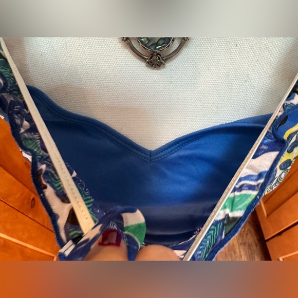 B-Wear Bwear by Byer California short sleeve blouse with built-in lining - Picture 9 of 13